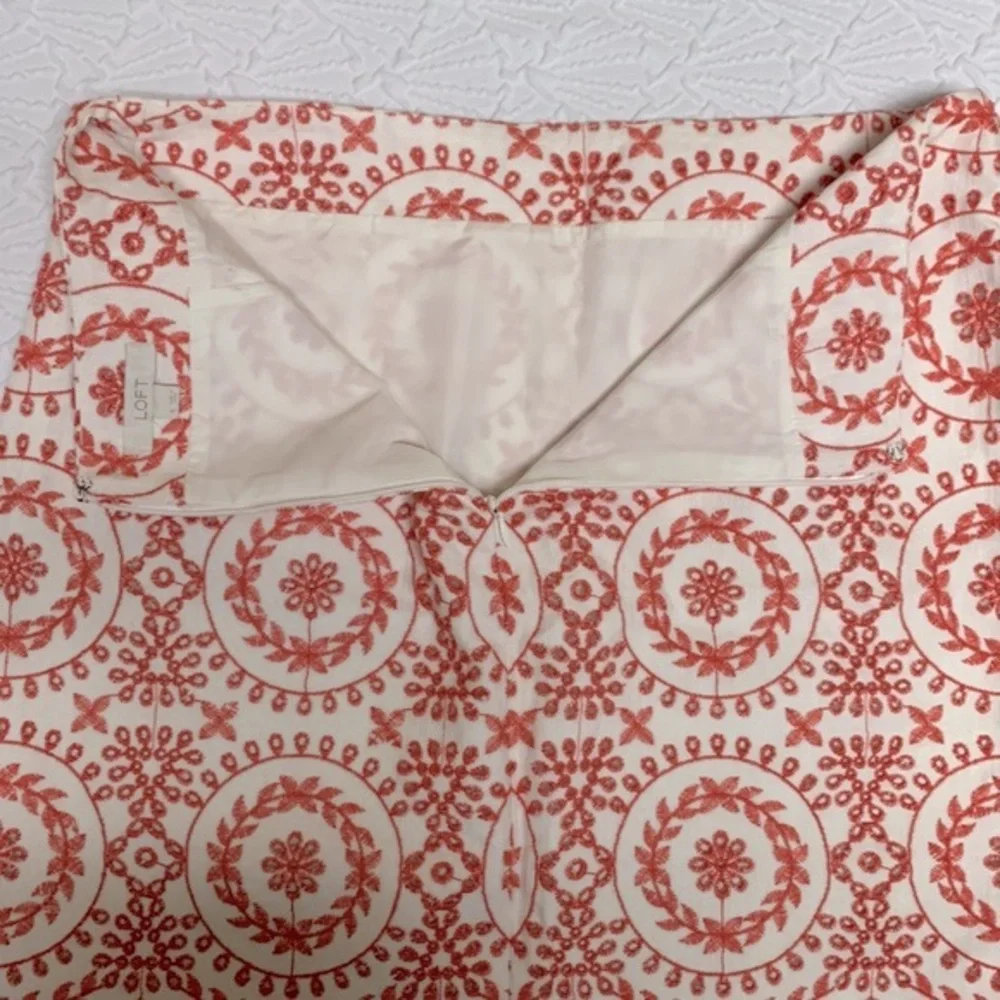 LOFT~Gooooorgeous Embroidered, Scalloped Skirt - Picture 3 of 10